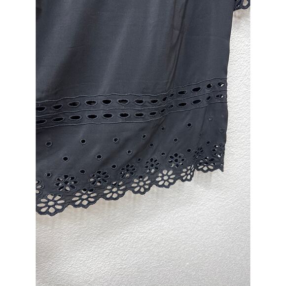 J Crew Blouse Women's Size 6 Black 100% Silk Embroidered Lasercut Shirt - Picture 3 of 5
